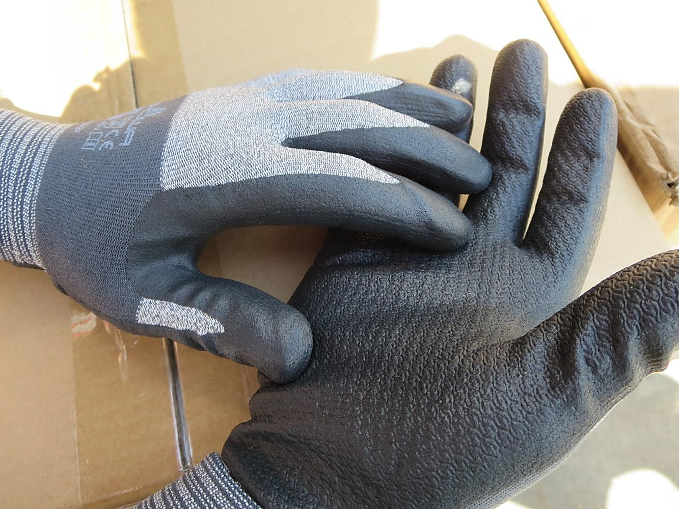 Showa® 381 Foam Nitrile Coated Grip Gloves *